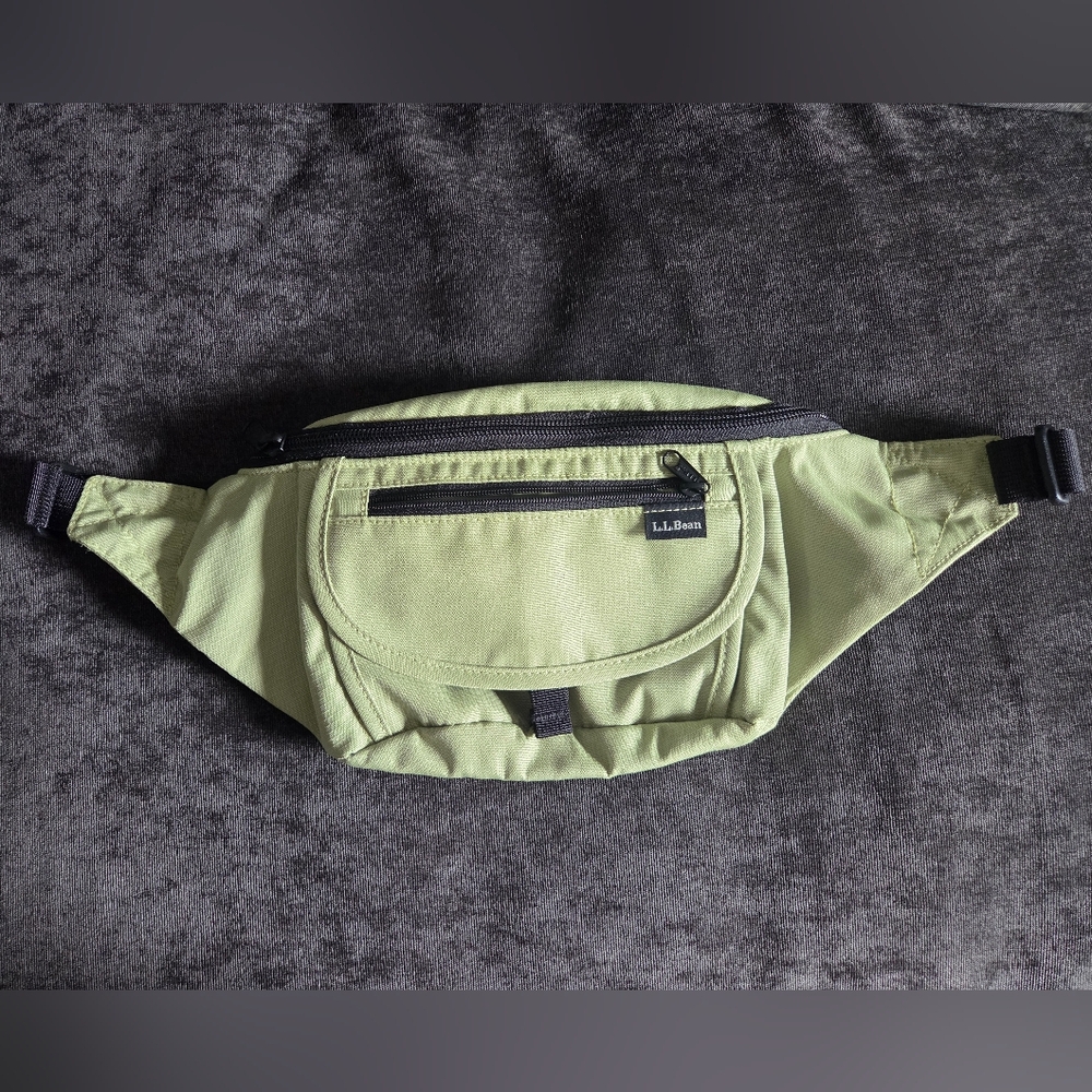 L.L. Bean Light Green Fanny Pack Vintage